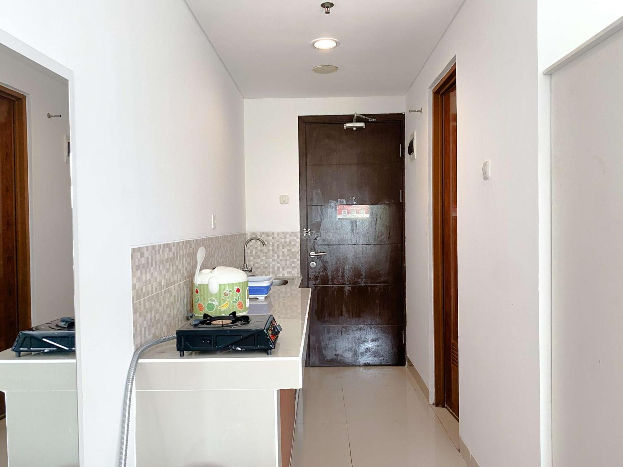 Apartemen Modern Look And Homey At Enviro By Travelio