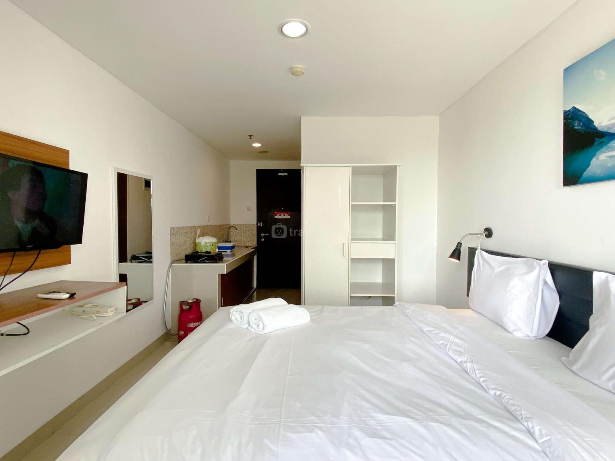 Modern Look And Homey At Enviro By Travelio